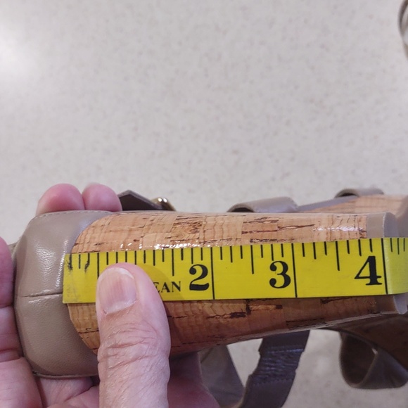 Cole Haan Grand Os Cork Wedge Sandals Size 9 Medium EUC - Picture 15 of 16